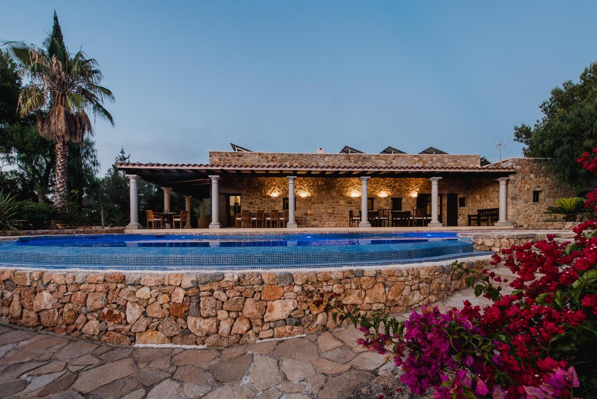Villa & Guesthouse Paissa D'En Bernat Cala Tarida  Dış mekan fotoğraf